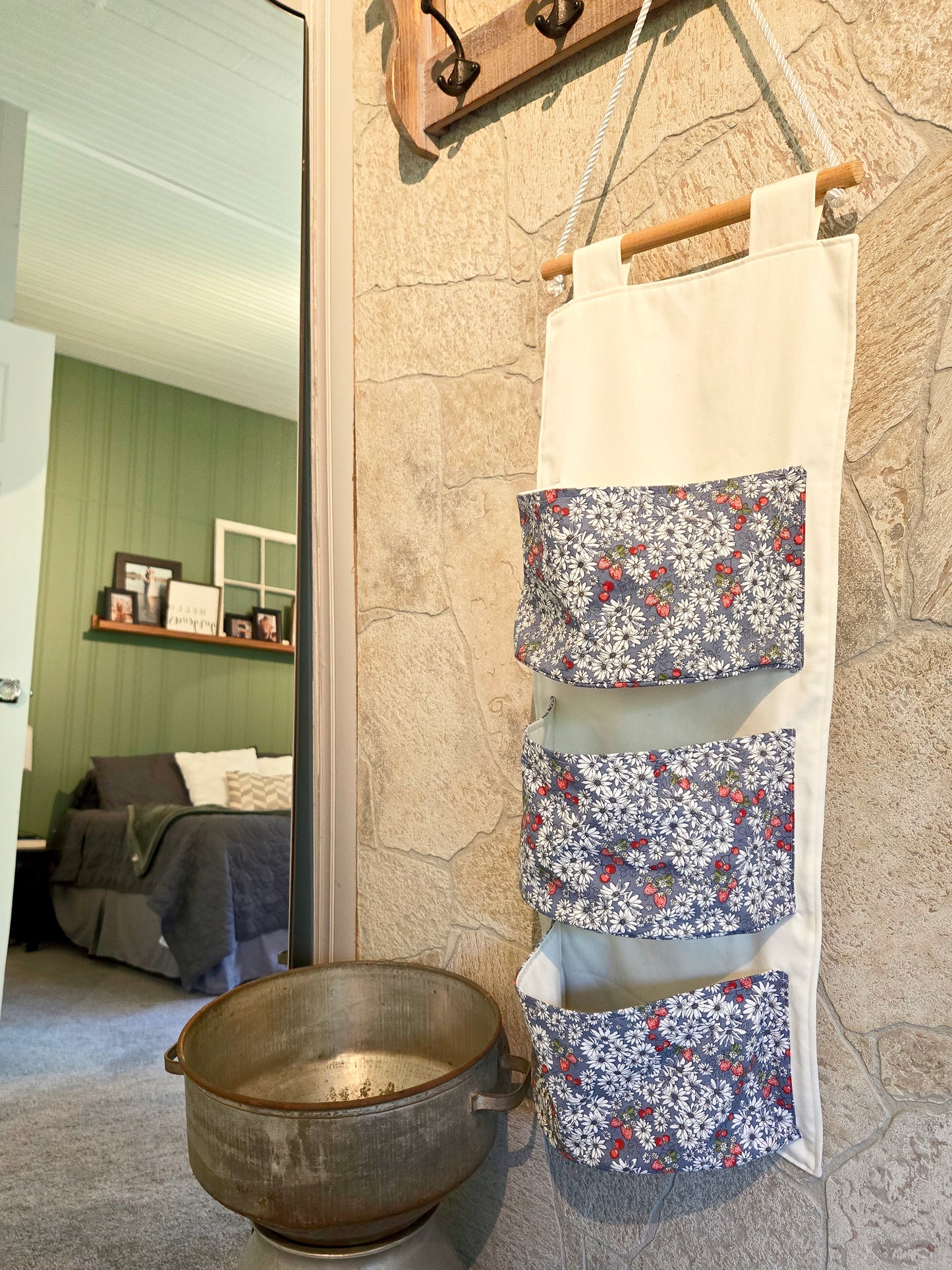 Hanging Organizer
