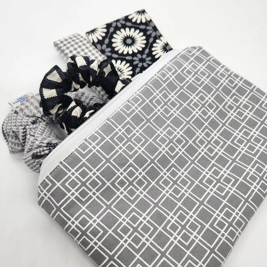 Zipper Pouch